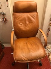 Fauteuil vintage de bureau de direction en cuir fauve