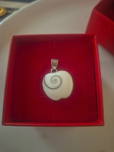 Pendentif œil sainte lucie - pendentif,