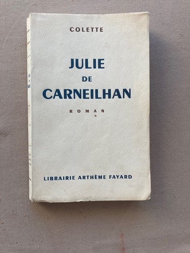 Colette julie carneilhan - julie, de