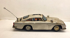 Voiture Jouet En Tôle Vintage