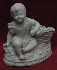 rare magnifique ancien grand biscuit enfant saxe Meissen sèvres n°255