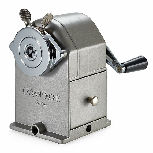 Caran ache machine - d'ache, aiguiseur