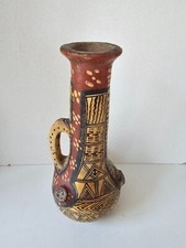 Ancien Vase à anse Kabyle Algérie en poterie à décors géométriques polychromes