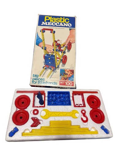 1974 plastic meccano set - set, 100