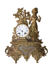 Ancienne horloge de table, pendule dorée régule incomplète 