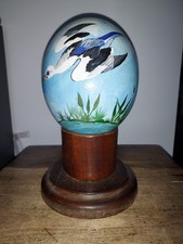 oeuf d'autruche peint