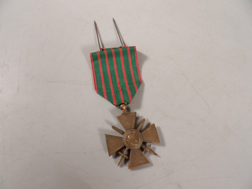 Médaille militaire croix - -,
