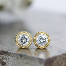 Boucles d'oreilles clous FN en
