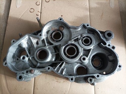 Carter moteur gauche - carter, 123