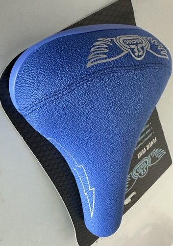 Racing flyer railed seat - railed,