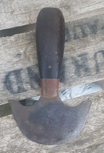 Ancien couteau pied - À,