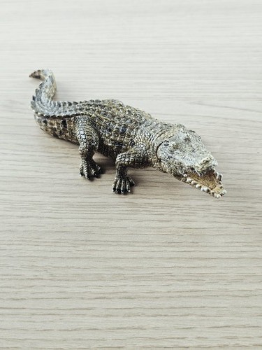 Schleich figurine crocodile