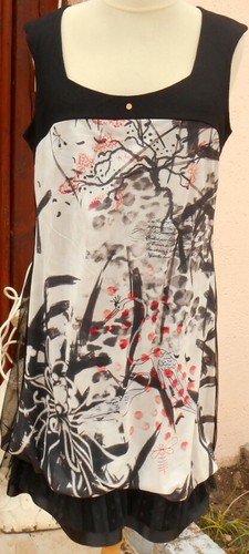 Robe mode est - la, a