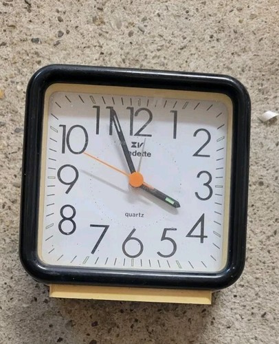 Ancien réveil électrique