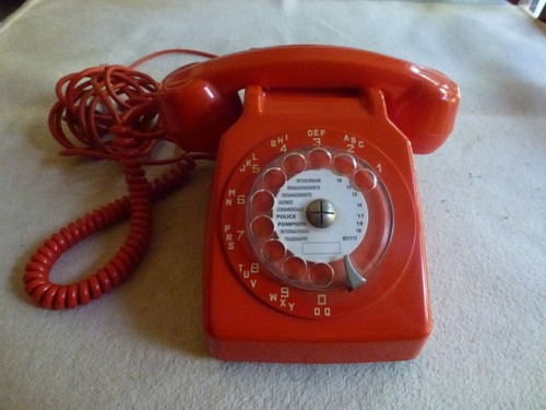 Superbe telephone orange - telephone,