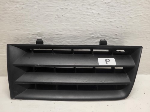 Grille aération avant
