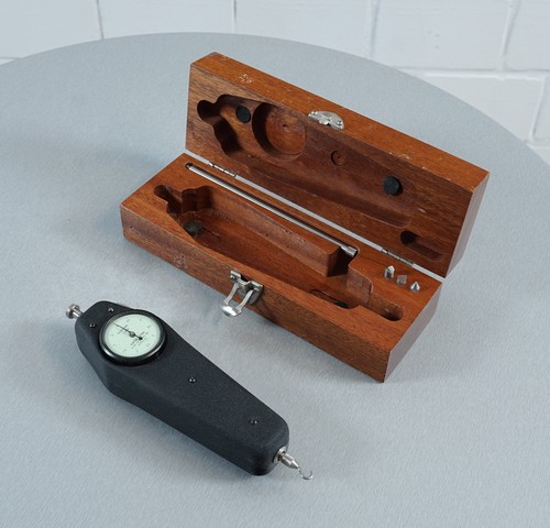 Rare balance mesure de - de,