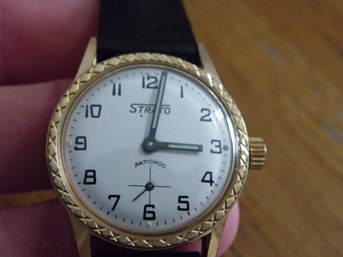 Montre mecanique ancienne - montre,