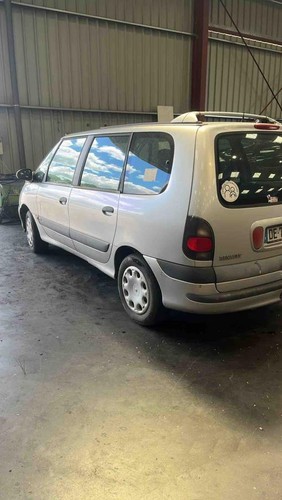 Serrure arriere gauche renault - serrure,