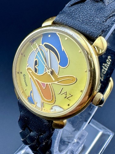 Working vintage donald duck - working,