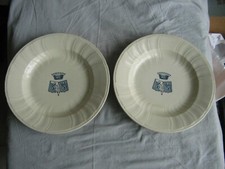 Lot de 2 assiettes creuses ancienne en faïence de Gien 1875-1900