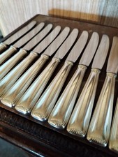 12 Couteaux à Entremets Orfèvrerie Le Couvert Français Métal Argenté