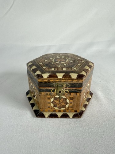 Ancienne petite boite - boite, à