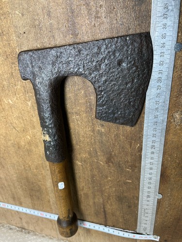 Hache hachereau outil ancien - hache,