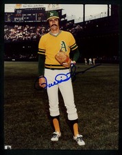 Rollie Fingers Signed Autographed 8 X 10 Photo Oakland A's full body pose