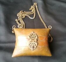 Ancienne jolie petite minaudière en laiton doré et cuivre des années 30.