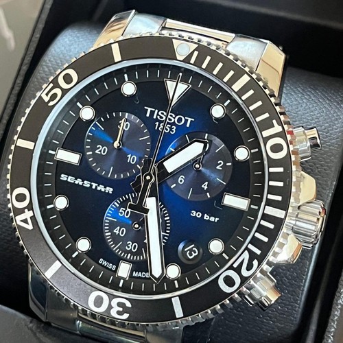 Montre chronographe quartz - à,