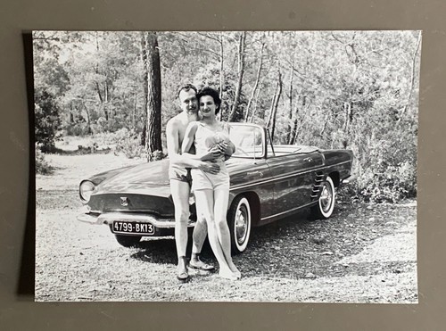 Photo voiture ancienne - , de