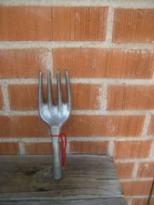 Vintage 9" Length *** PEWTAREX