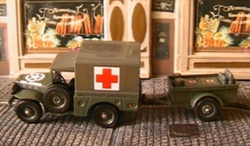 Dodge 4x4 sanitaire - +, remorque