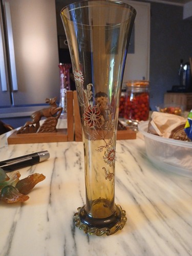 Vase email style - email,