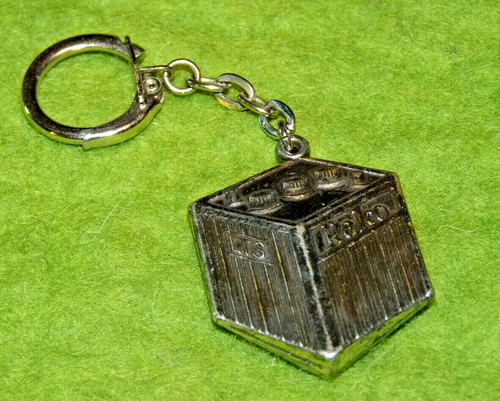 Ancien porte clés aluminium