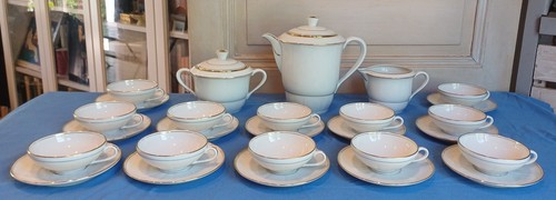 Ancien service café - à,