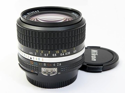 Objectif grand angle nikon - objectif,