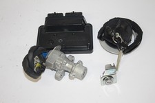 Cdi Ecu Ensemble De Serrures Contact Clé Suzuki Gsx-8 S Wem2 (Stock 9-25)