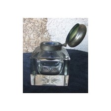 Encrier en verre épais avec