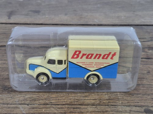 Voiture miniature camion - voiture,