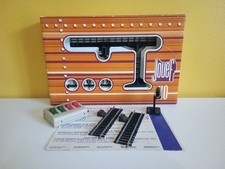 JOUEF, Éch HO, Potence 9320, + Signal 3 Feux + 2 Rails Interrupteur + boitier.