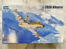 TRUMPETER maquette avion 05805
