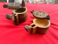 2 Anciennes Boîtes à Sel / Poivre Sculptées Travail Artisanal Savoie ? Queyras ?