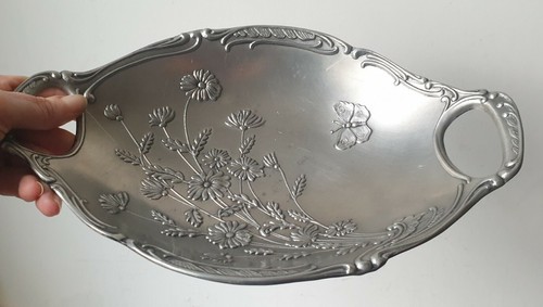 Ancien plat coupelle vide