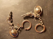 Porte clefs 1960 chapeau revolver cow boy western USA Amérique cinéma Indiens