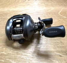 Moulinet Daiwa Steez 100H Baitcast main droite