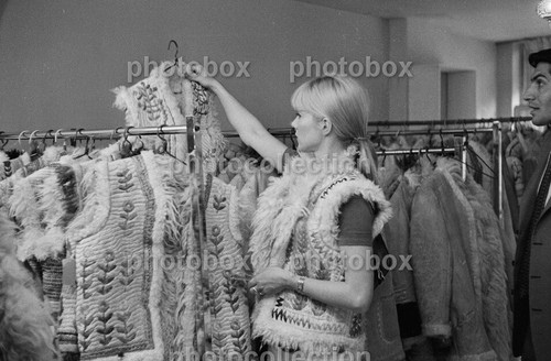 Sylvie vartan exclusive - *,