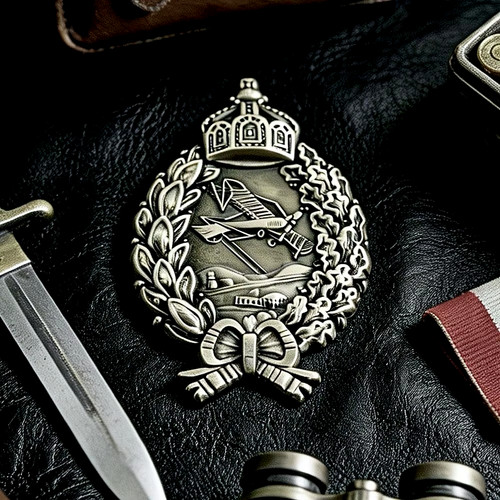 Soley levant badge - -, pilote