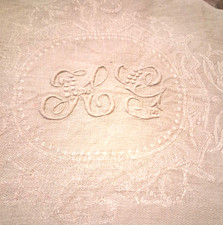 6 SERVIETTES DE TABLE EN LIN BRODEES MONOGRAMMEES DEBUT XXème